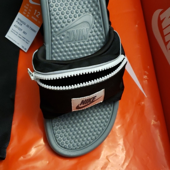 Nike Benassi JDI Fanny Pack Slide Sandals size 13 - Picture 3 of 7